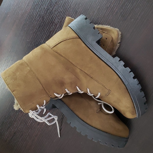 Rouge high cut boots - Picture 3 of 11